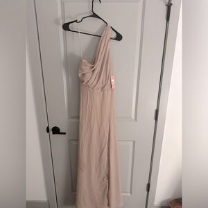 Neutral Bridesmaid dress, never worn, NWT! No alterations done, size small